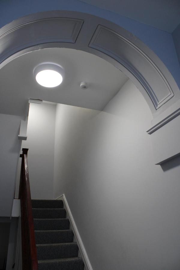 The Clifton Holiday Apartment Llandudno Centre Esterno foto